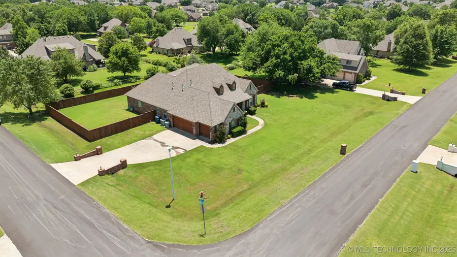 8483 N 68th East Avenue, Owasso, OK 74055 - Image #3