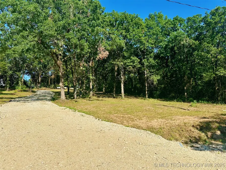 2142 Edge Road, Kingston, OK 73439 - Image #2