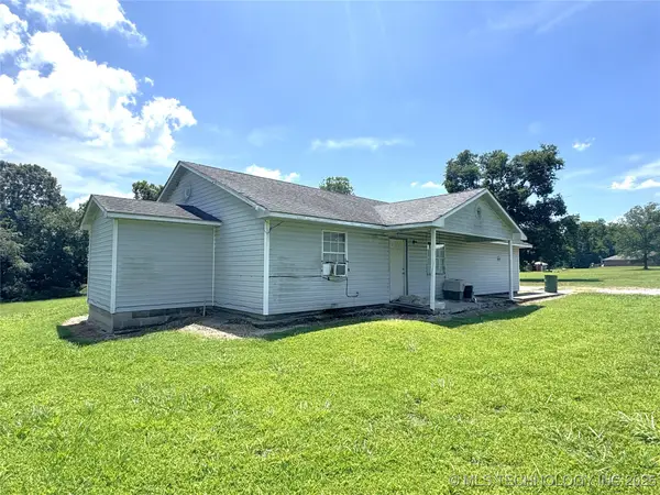 473676 Hwy 51, Stilwell, OK 74960