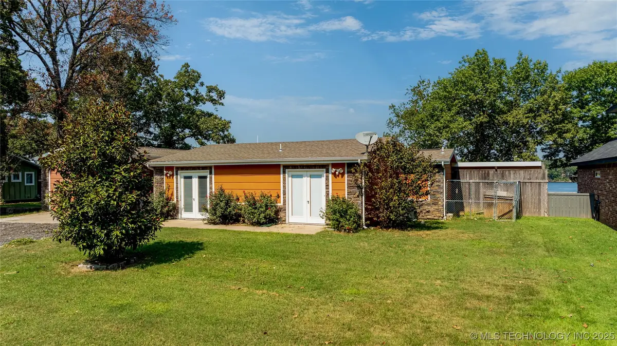 61112 E 310 Road, Grove, OK 74344 - Image #1