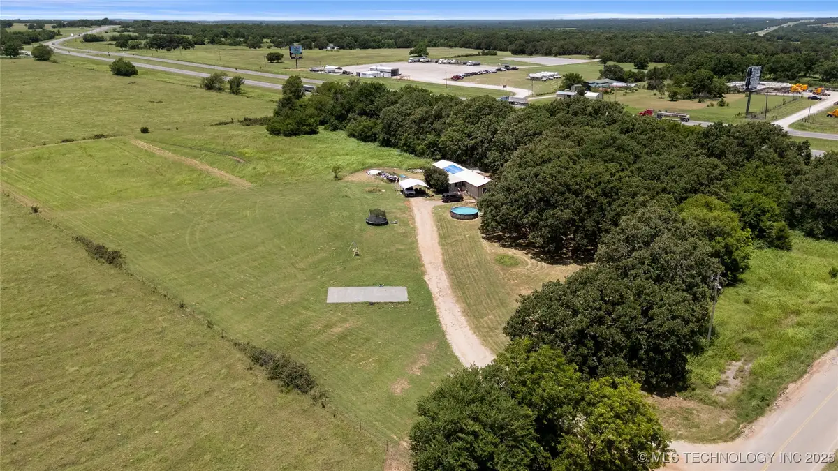 100 N Colbert, Davis, OK 73030 - Image #1