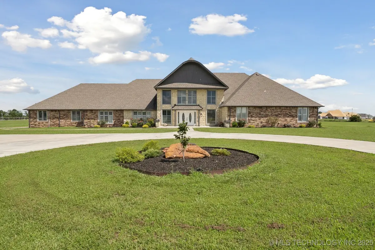 8120 E 112th Street, Owasso, OK 74055 - Image #1