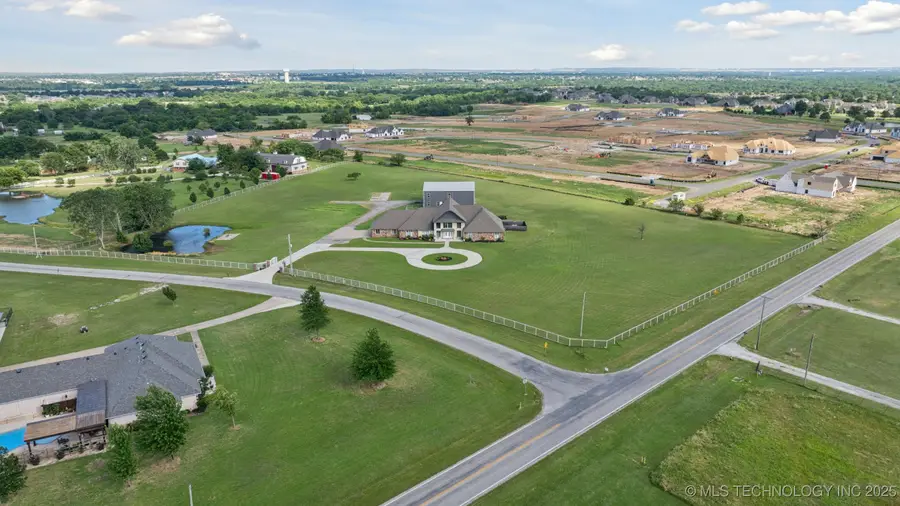 8120 E 112th Street, Owasso, OK 74055 - Image #3