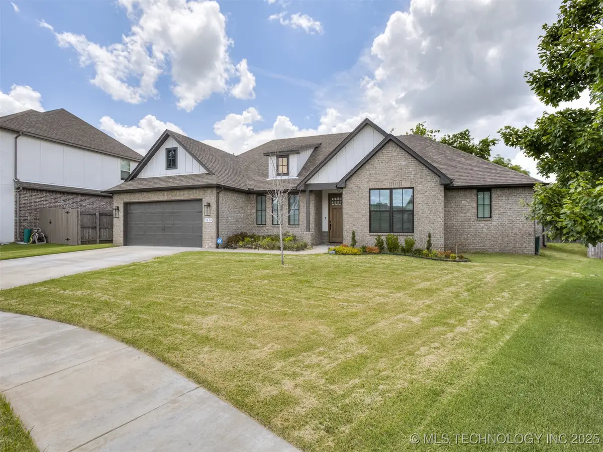 3610 S Fir Court, Broken Arrow, OK 74011 - Image #1