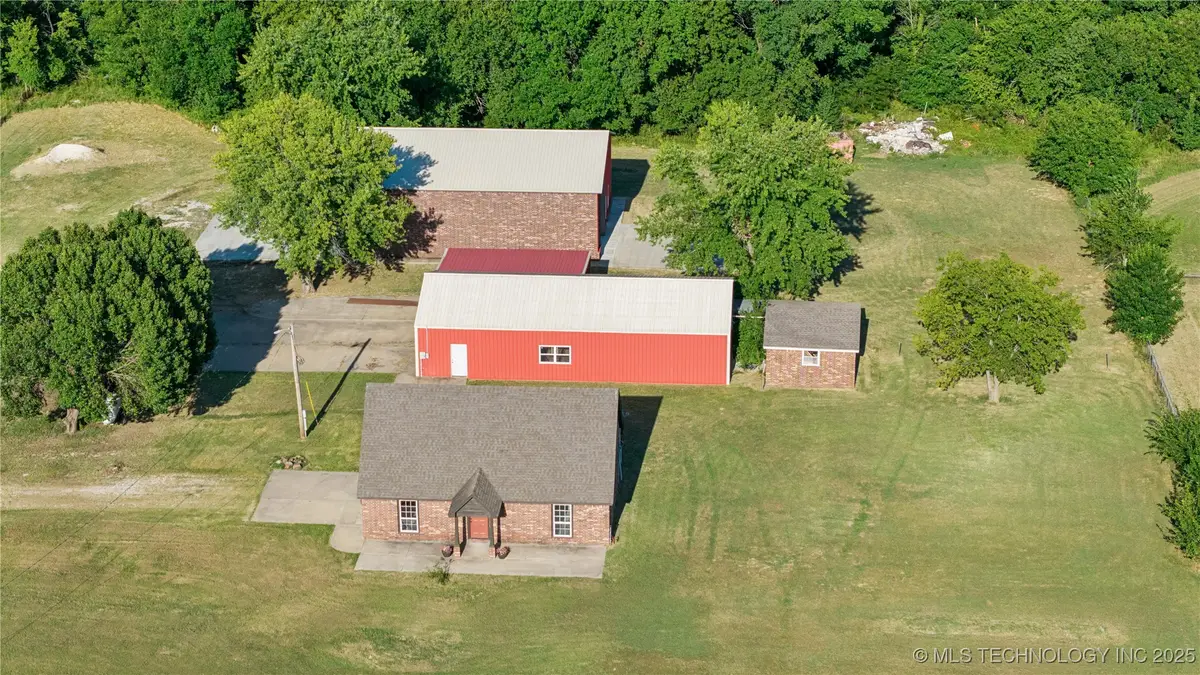 1915 S Lenapah Avenue, Skiatook, OK 74070 - Image #1