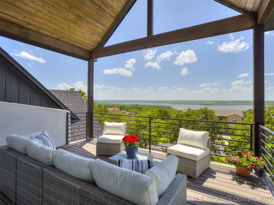 9352 Scenic Bluff Avenue, Sperry, OK 74073 - Image #2