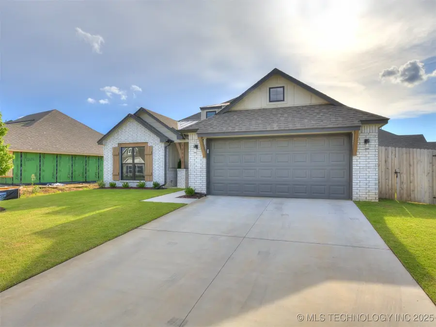12408 S Kingston Avenue, Bixby, OK 74008 - Image #3