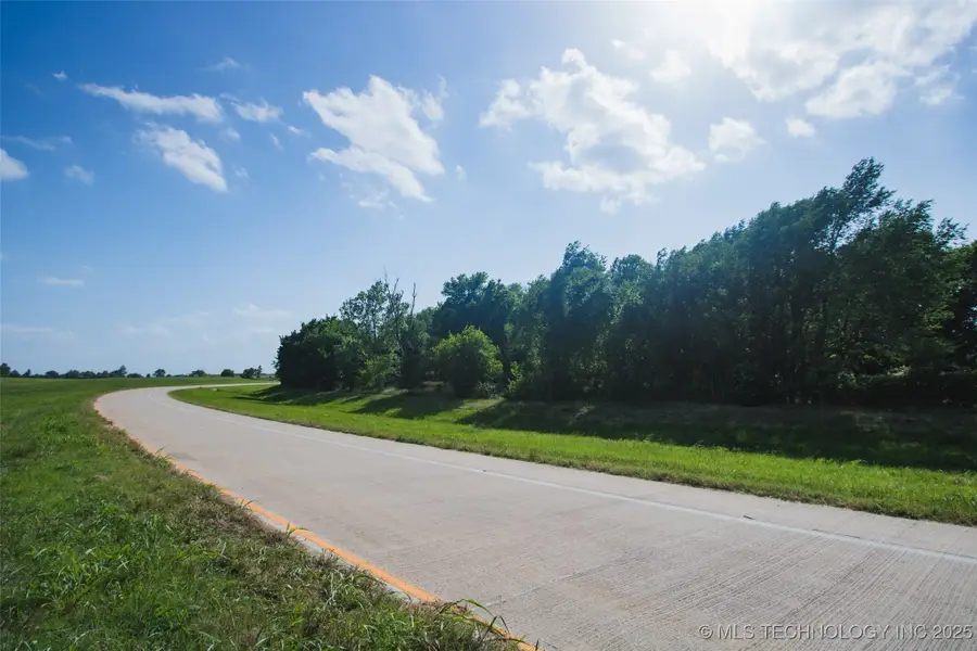 12721 N 135th East Avenue, Collinsville, OK 74021 - #2