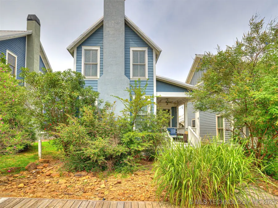 39 Boardwalk Street, Carlton Landing, OK 74432 - Image #3