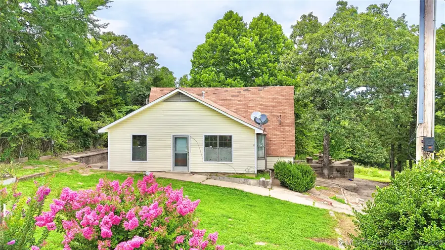 30813 W Beaver Mountain Road, Stigler, OK 74462 - Image #2