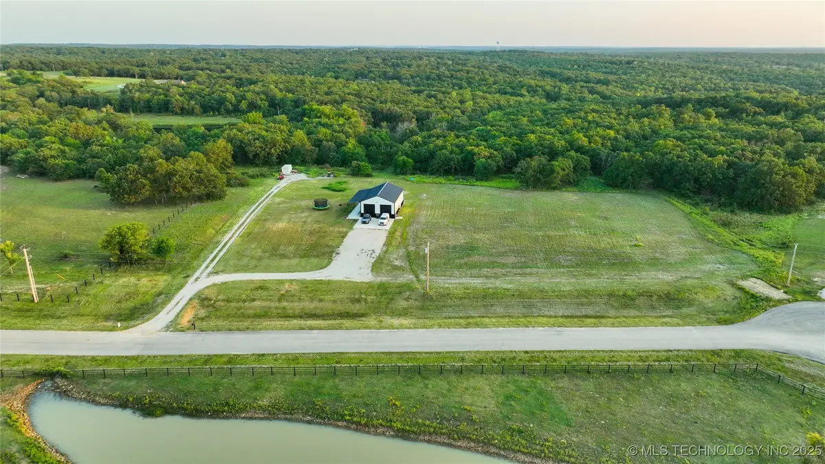 557 High Point Lane, Skiatook, OK 74070 - Image #1