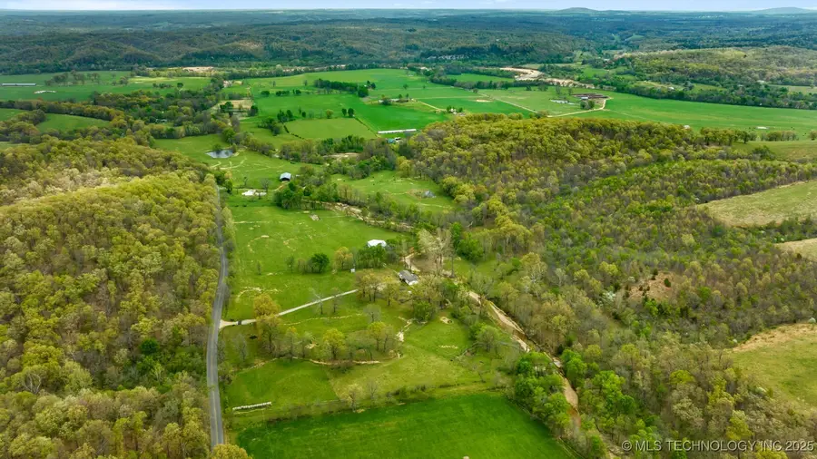 74555 S 4695 Road, Stilwell, OK 74960 - Image #2