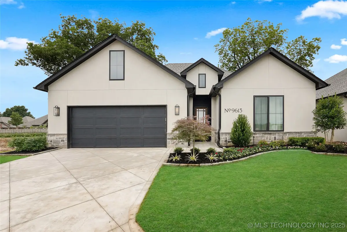 9613 E 119th Court S, Bixby, OK 74008 - Image #1