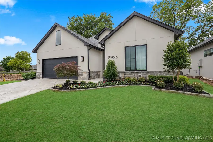 9613 E 119th Court S, Bixby, OK 74008 - Image #2