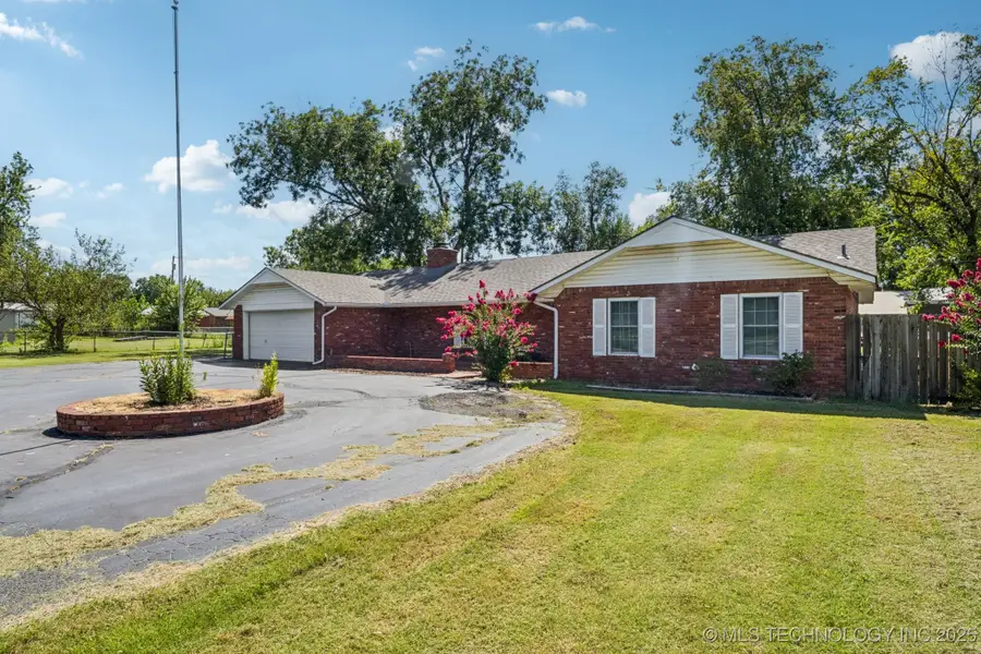 100 S 5th Street, Morris, OK 74445 - Image #2