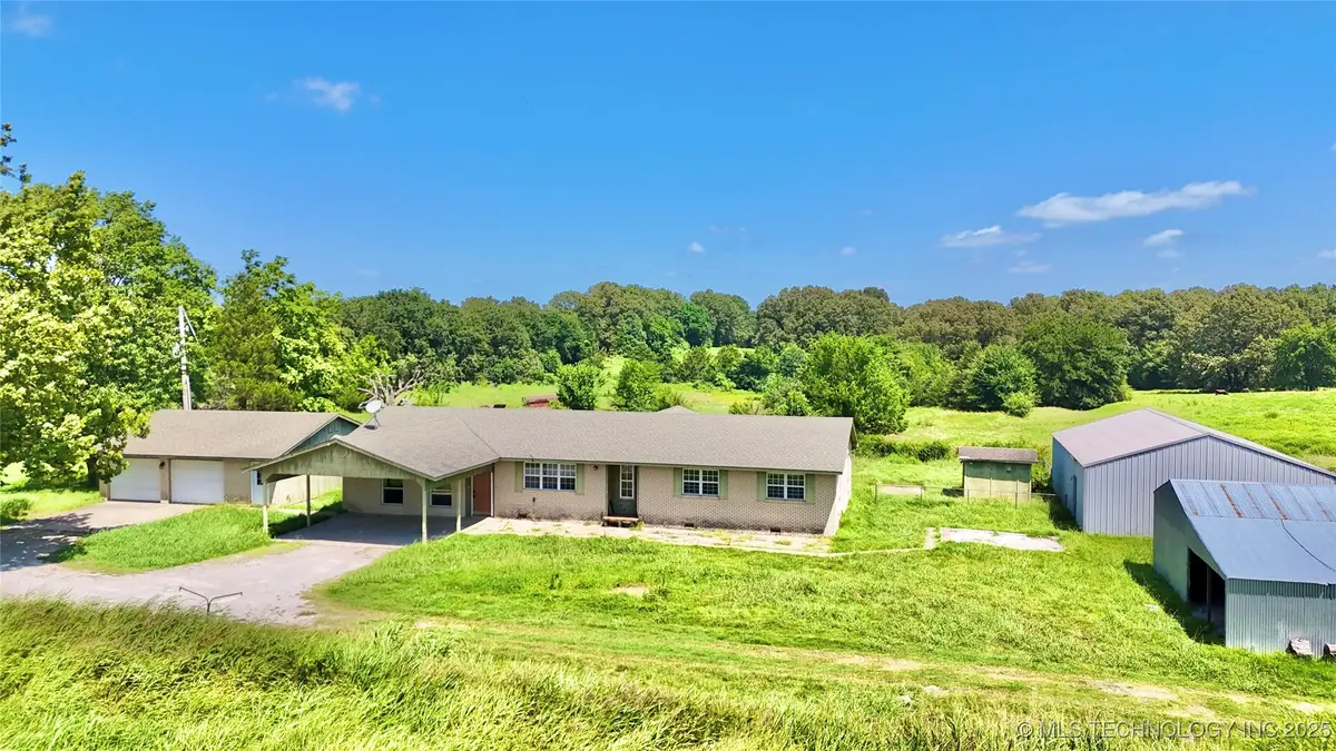 10263 N Hoyt Road, Stigler, OK 74462 - Image #1