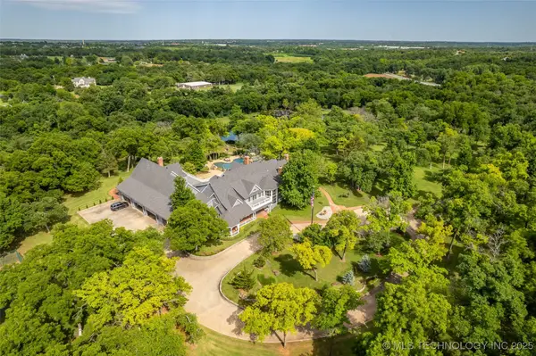 2701 Twin Creek Drive, Oklahoma City, OK 73113