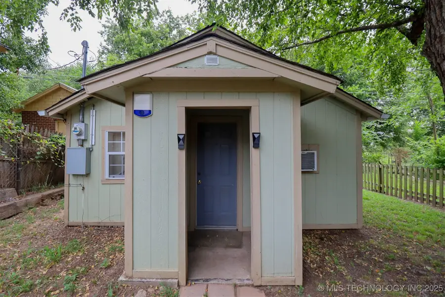 521 S 40th West Avenue, Tulsa, OK 74127 - Image #2