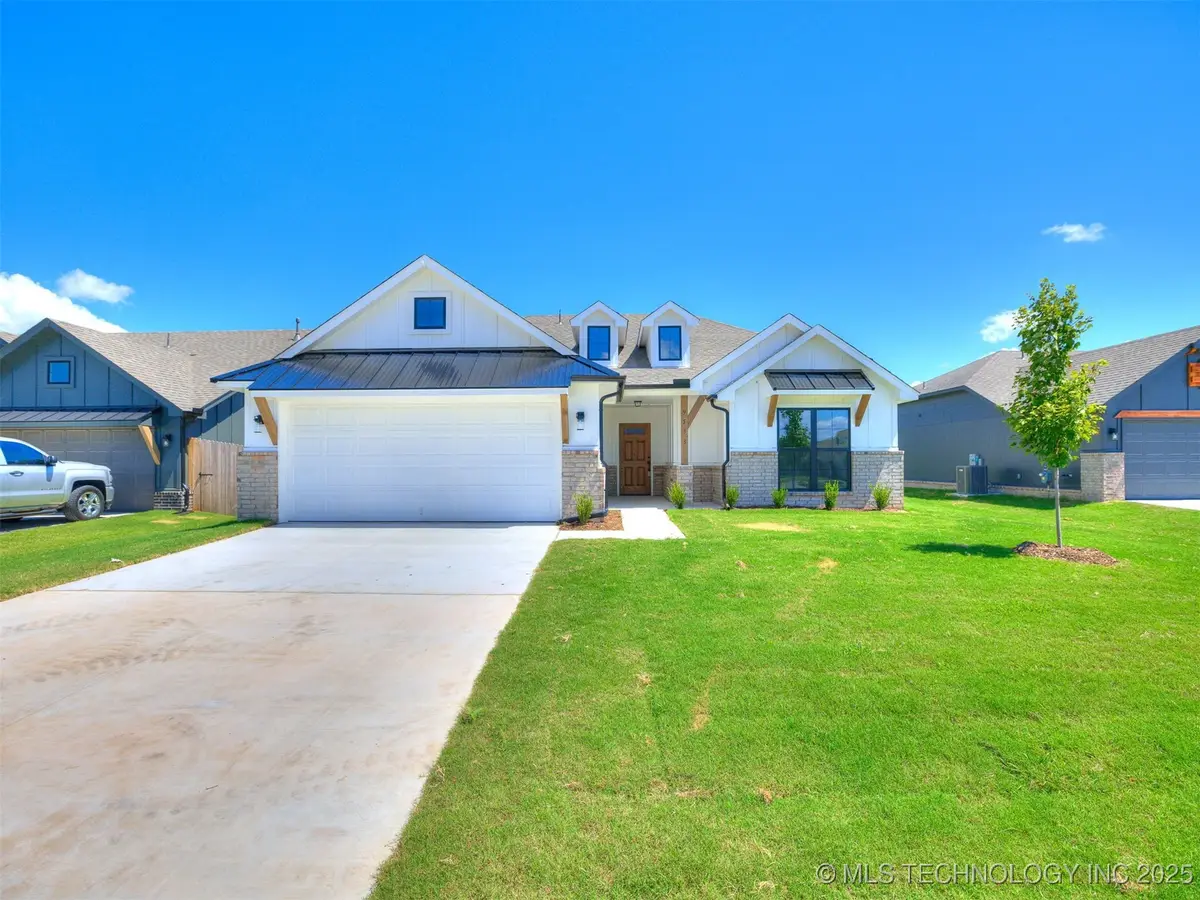 9533 E 131st Place S, Bixby, OK 74008 - Image #1