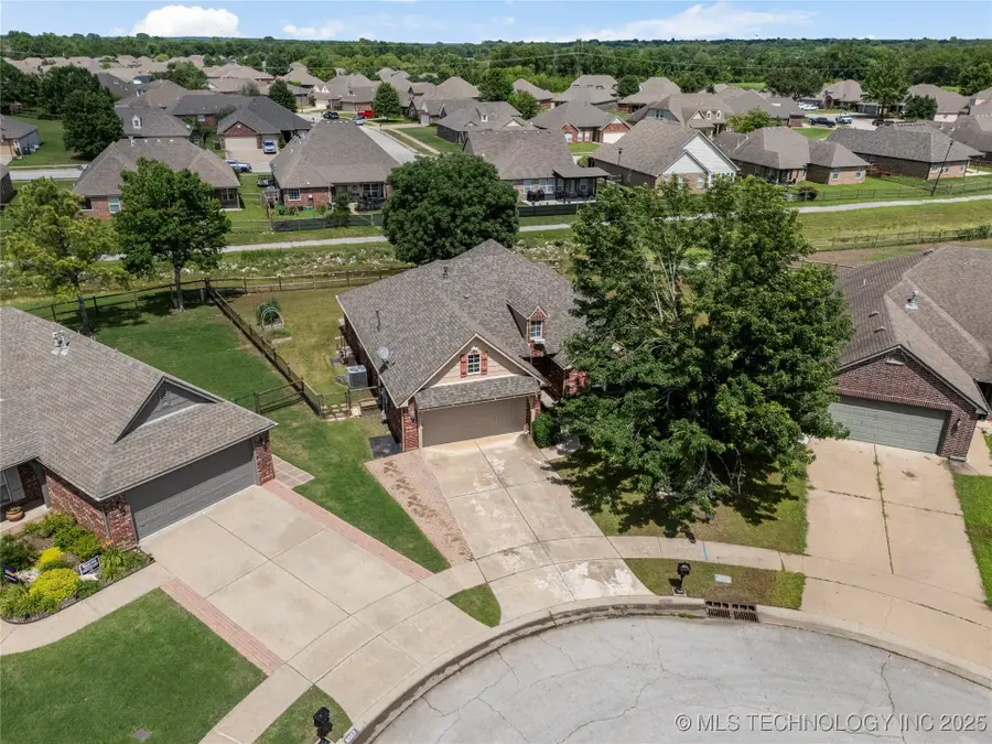 9005 N 154th East Court, Owasso, OK 74055 - Image #3