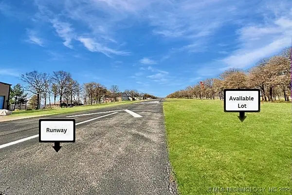 18977 E Wilderness Lane, Cookson, OK 74427