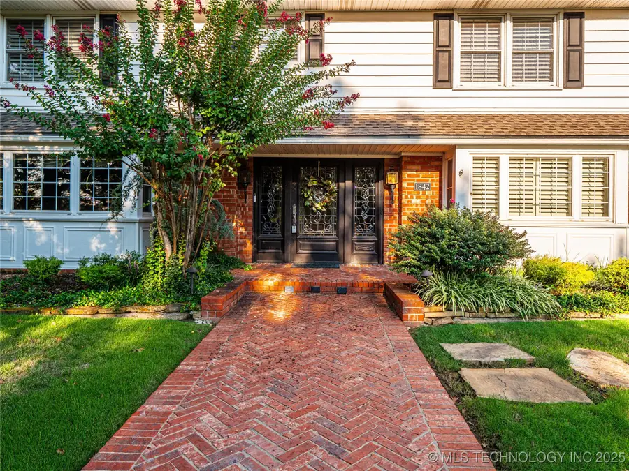 1842 Wood, McAlester, OK 74501 - Image #3