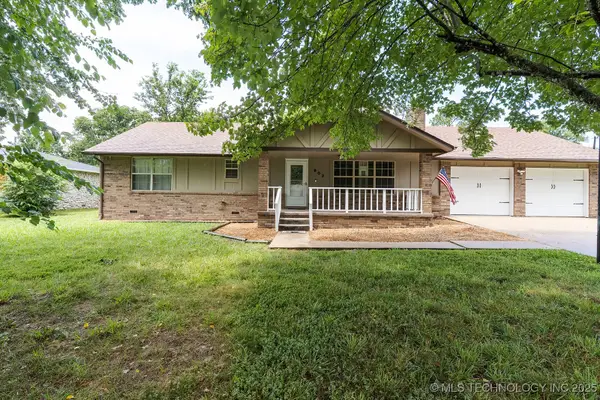 902 S Mission Avenue, Tahlequah, OK 74464