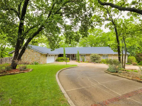 1201 Dogwood Court, Bartlesville, OK 74006