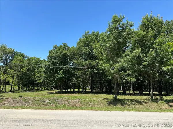 7108 N 40th West Avenue, Tulsa, OK 74126