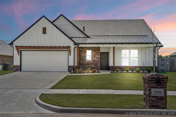 2916 S 8th Street, Broken Arrow, OK 74012