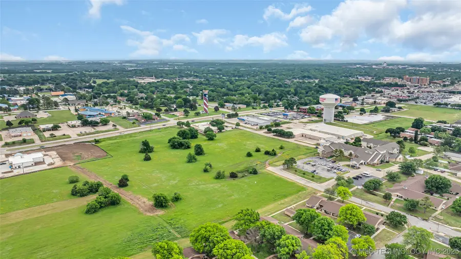 0 N Commerce, Ardmore, OK 73401 - #2