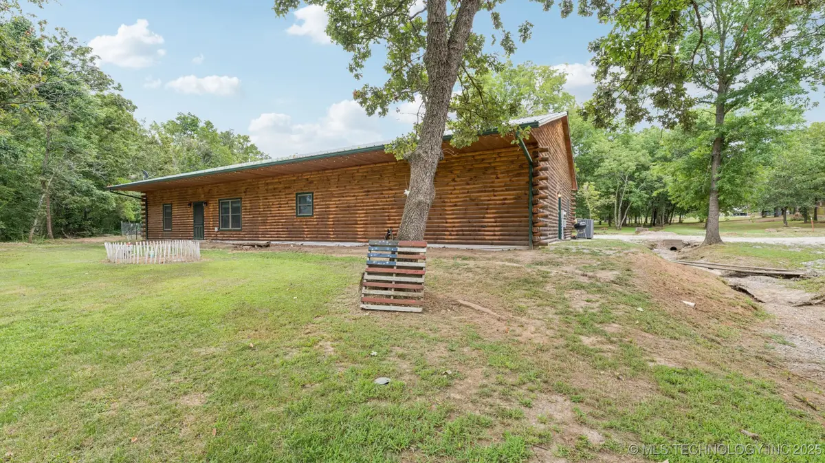 10082 E Hilltop Road, Catoosa, OK 74015 - Image #1