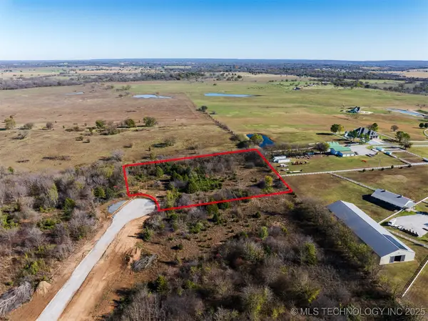 012 W 195th Street S, Mounds, OK 74047