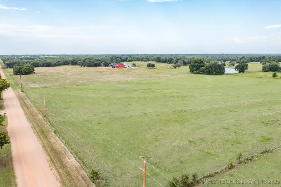 Sexton, Calera, OK 74730 - Image #2