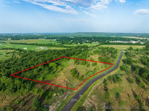 018 W 195th Street S, Mounds, OK 74047