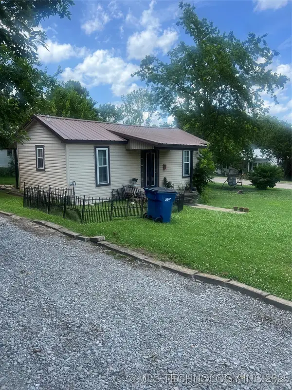 1025 N 5th, McAlester, OK 74501