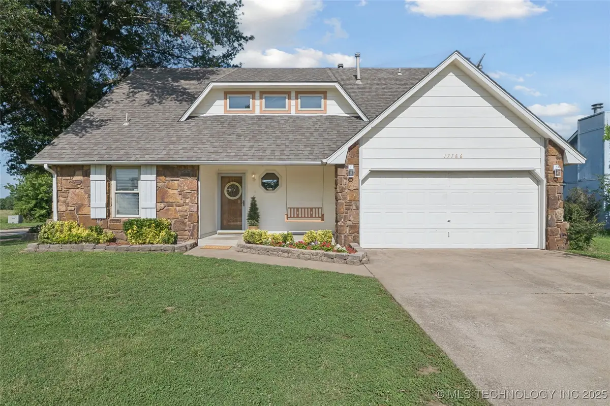 17786 S Santa Fe Street, Mounds, OK 74047 - Image #1