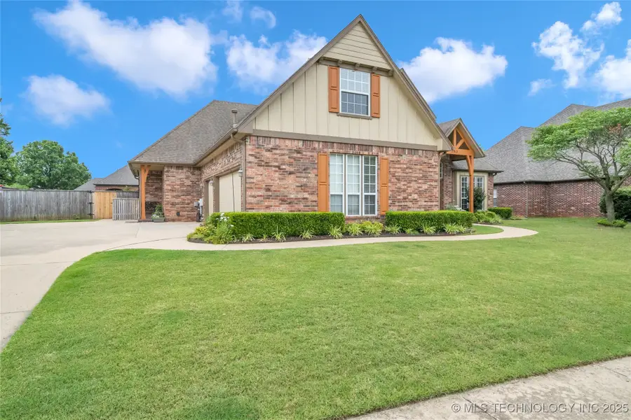 7813 E Commercial Street, Broken Arrow, OK 74014 - Image #3