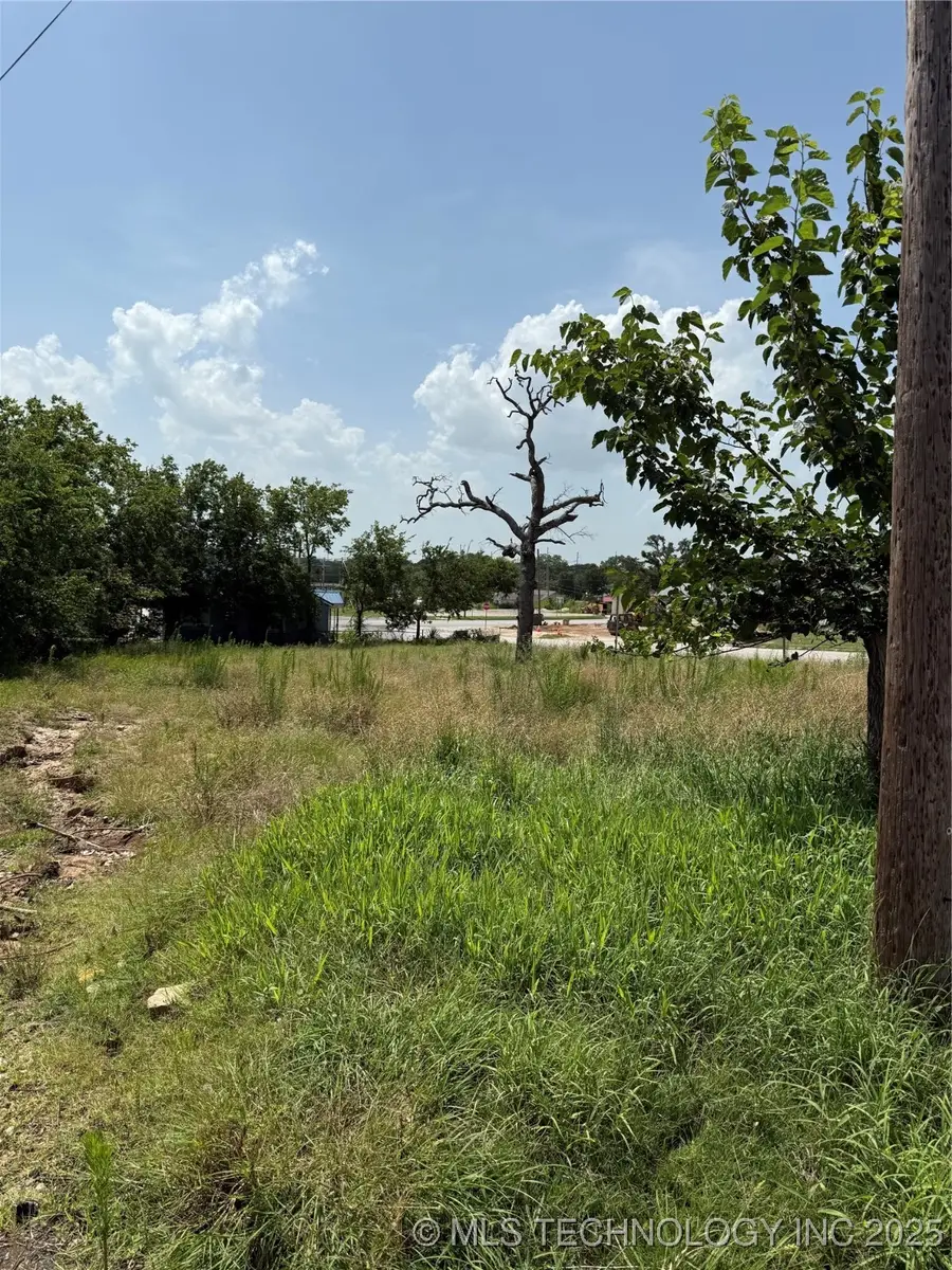 1220 Division, Sulphur, OK 73086 - Image #2