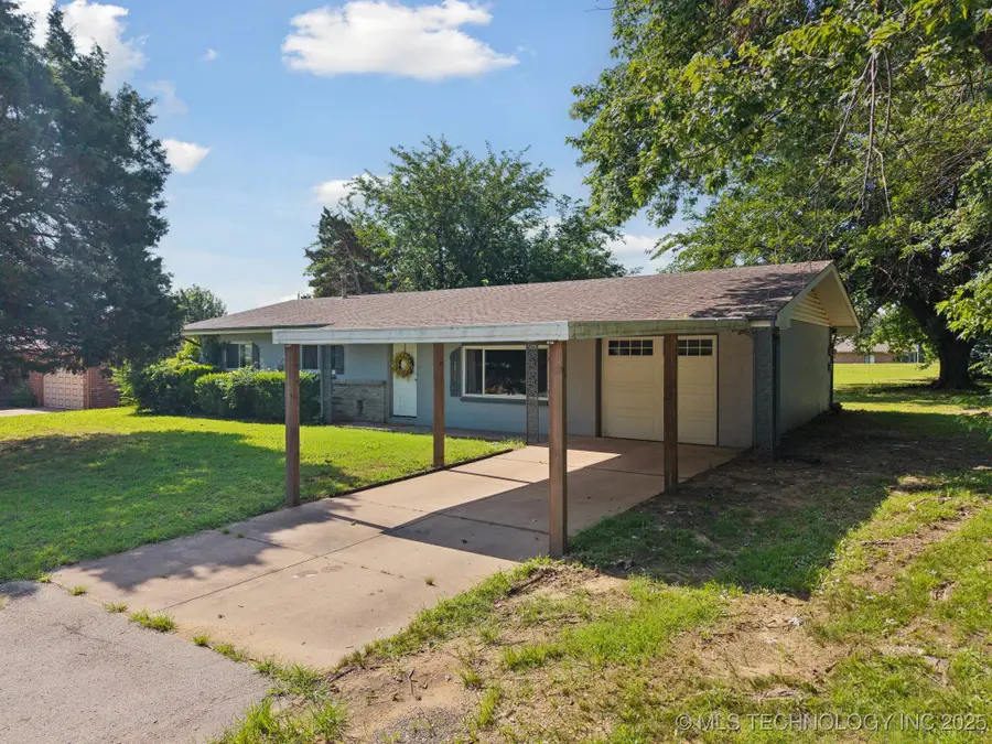 2011 W Union Street, Collinsville, OK 74021 - Image #2