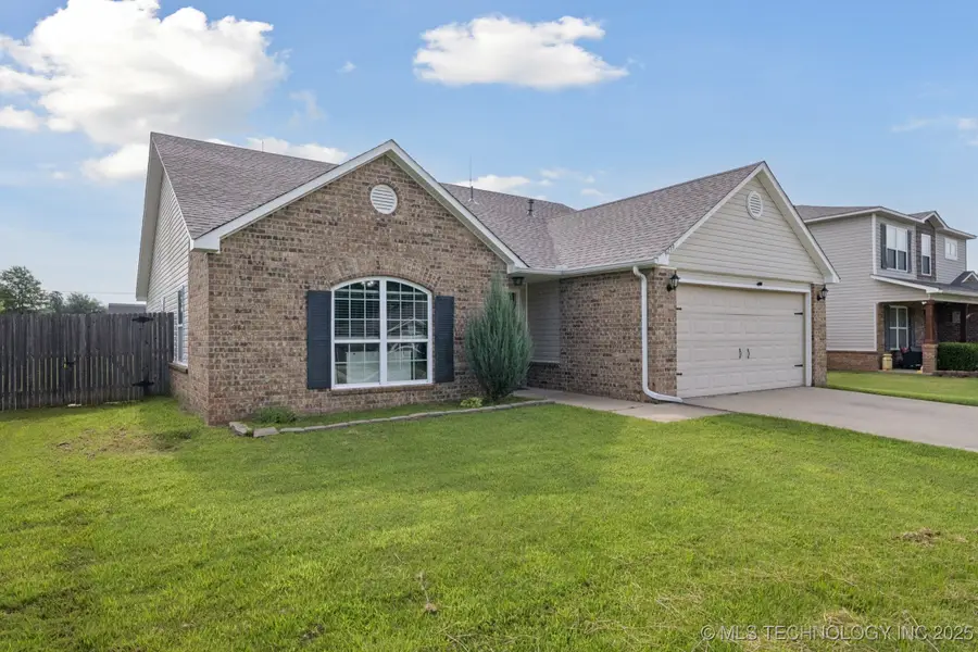 9239 S 256th East Avenue, Broken Arrow, OK 74014 - Image #2