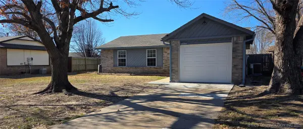 14004 S Poplar Street, Glenpool, OK 74033