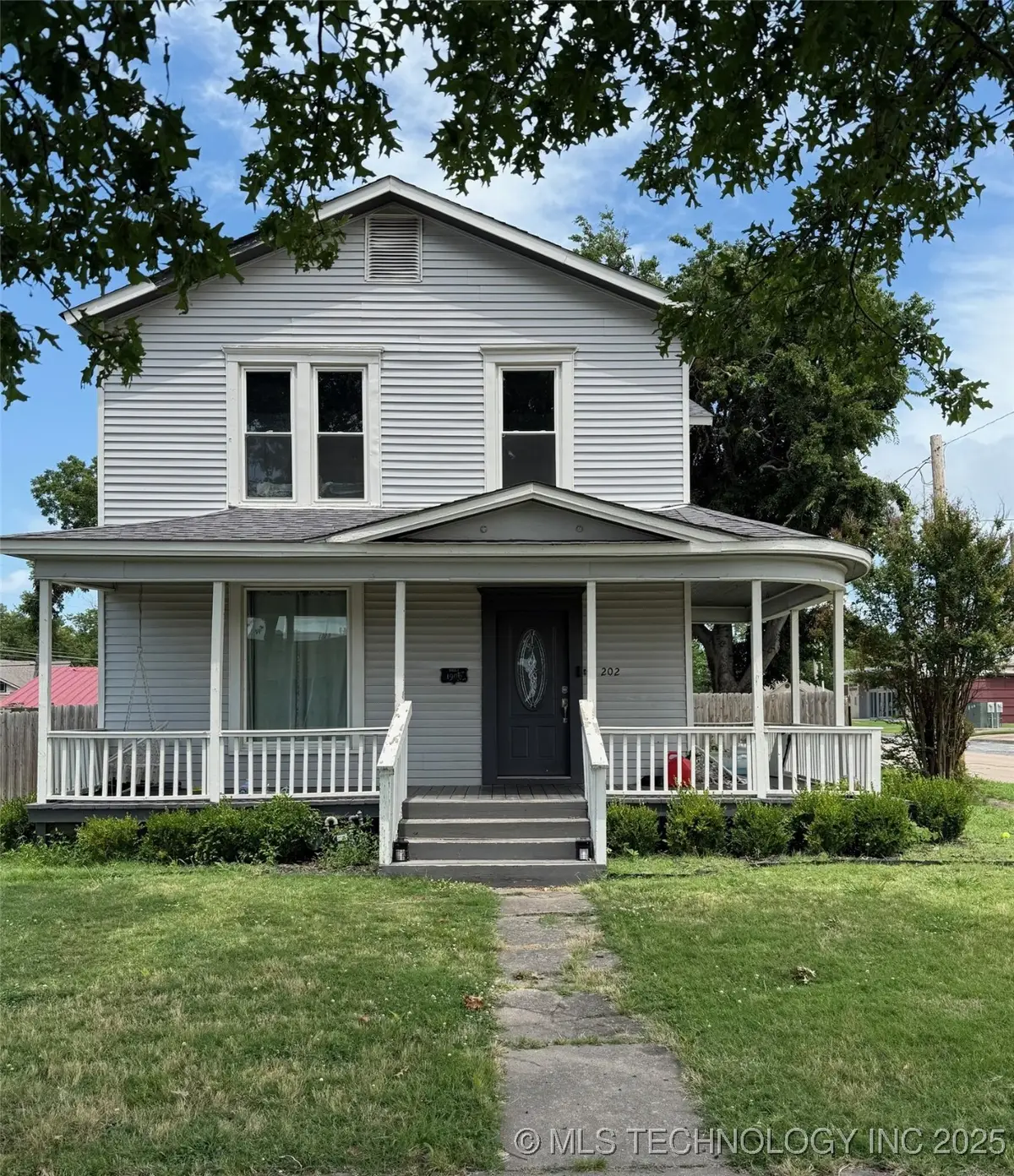 202 W 4th Street, Claremore, OK 74017 - Image #1