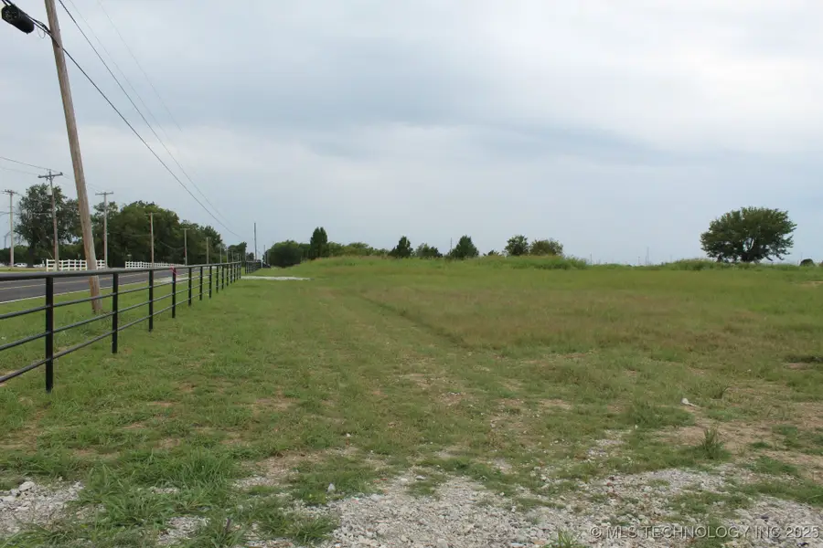 2297 NE 1st Street, Pryor, OK 74361 - Image #2