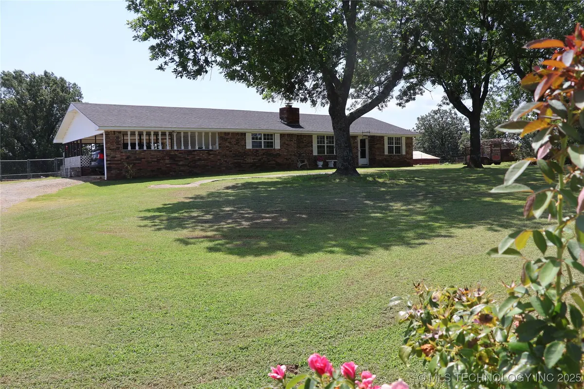 37280 Morris Creek, Howe, OK 74940 - Image #1