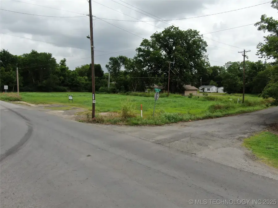 1235 S 24th Street, Muskogee, OK 74401 - Image #2