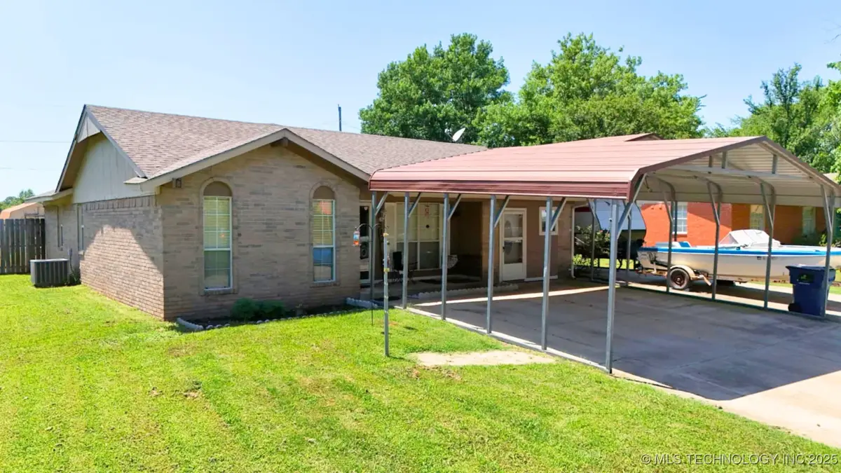512 Eastgate, Wynnewood, OK 73098 - Image #1