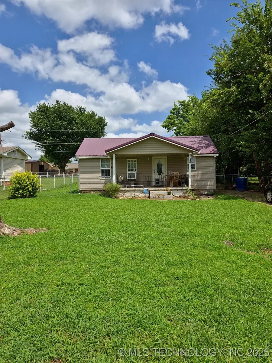 322 N Skinner Avenue, Drumright, OK 74030 - Image #2