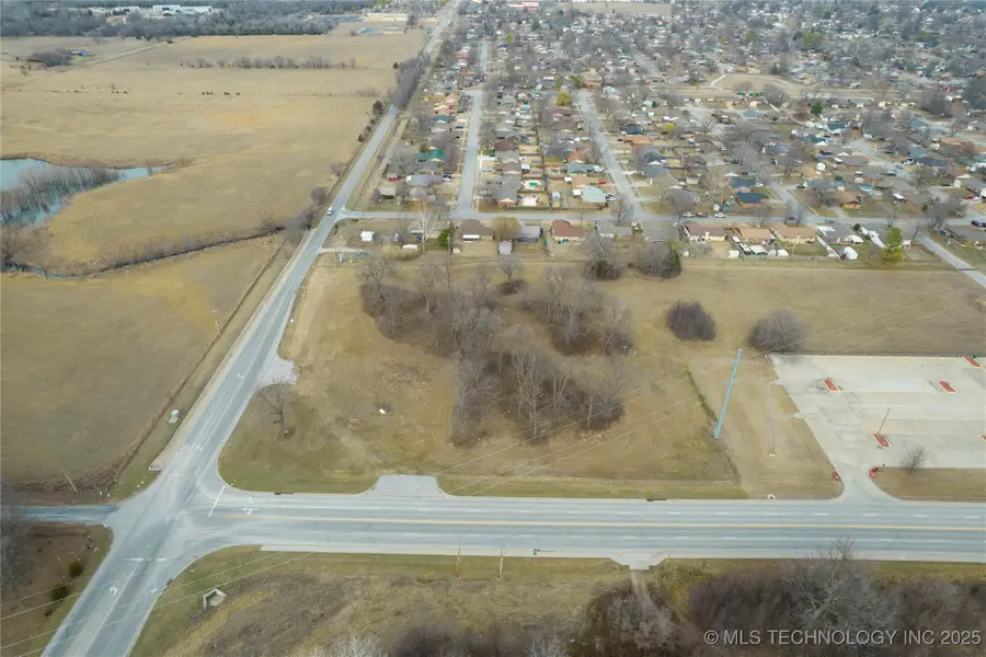 0002 W 51st Street, Sand Springs, OK 74063 - Image #3