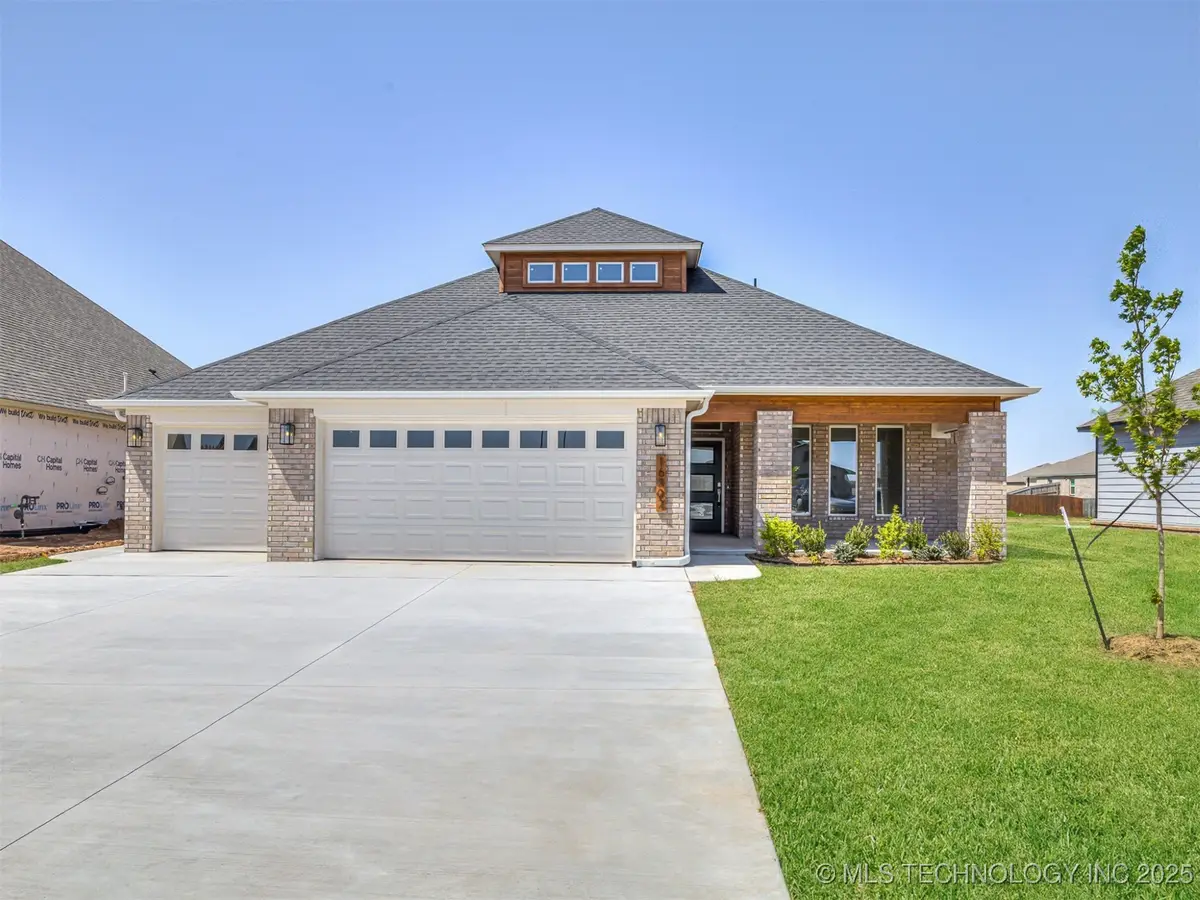 16302 S 89th East Avenue E, Bixby, OK 74008 - Image #1